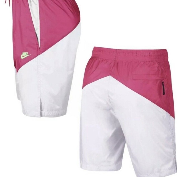 NWT NIke Men’s knee length XL mesh lined shorts - Picture 2 of 11